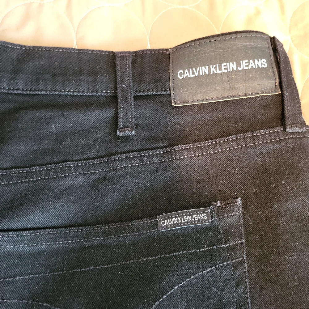 Jeans - Picture 2 of 7
